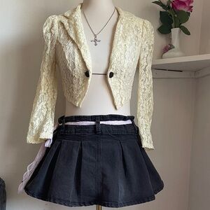 vintage Cream Lace Cropped Blazer